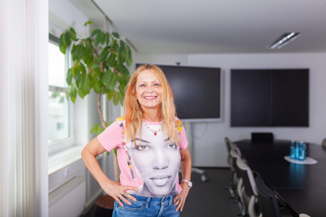 Christine Sebastian, Sekretariat Dr. Möller